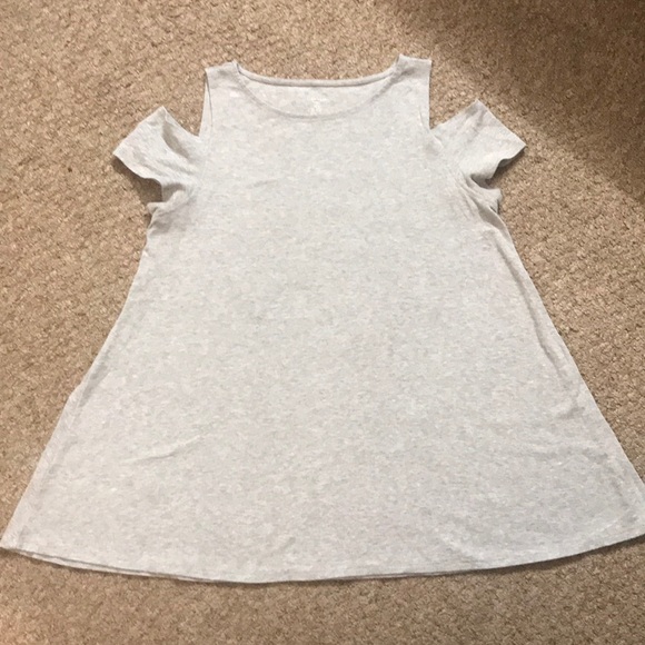 🦋 EUC like new Joan Vass cold shoulder top s… - Picture 4 of 6